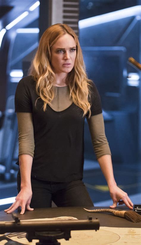 Legends of Tomorrow - 1x13 - Sara Lance / White Canary (HD ...
