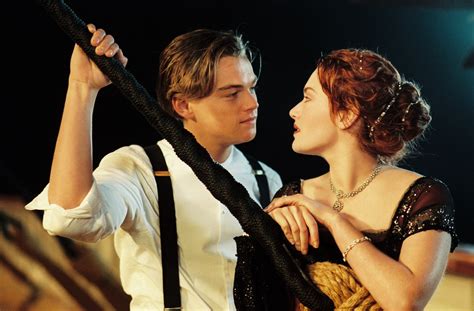 Titanic Movie HD Wallpaper: Leonardo DiCaprio & Kate Winslet