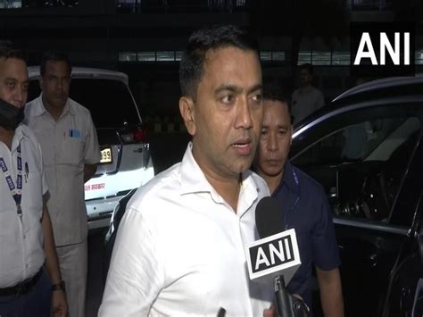 Goa CM Pramod Sawant, 8 MLAs who switched to BJP arrives in Delhi, to ...