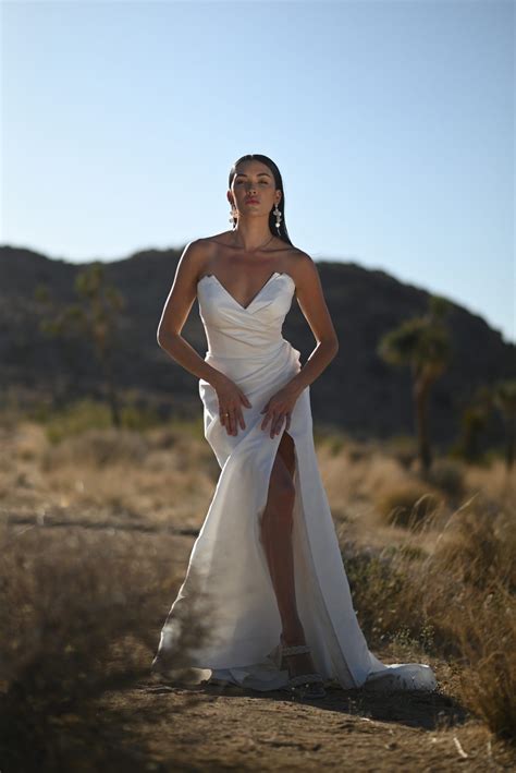 Stella york bridal collection – Artofit - martina liana 1557
