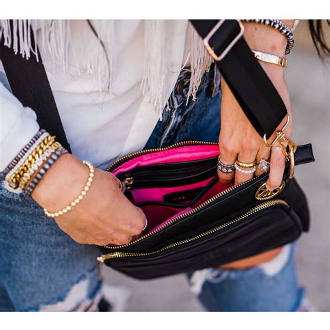 Where Comfort Meets Confidence: Female-Friendly Sporting Goods Stores – Kinsey Rhea