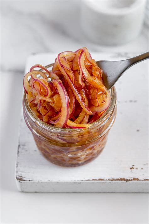 Quick Marinated Red Onions (Just 5 Ingredients!) - Eating by Elaine