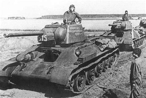 T-34坦克和T34坦克傻傻分不清？其实两者的区别大着呢！_苏联