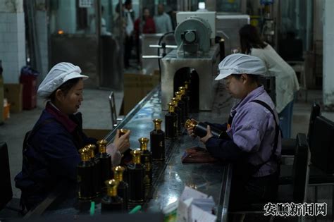 探访仰韶酒厂：一生只为做好一项事业，就是酿一瓶好酒-搜狐大视野-搜狐新闻