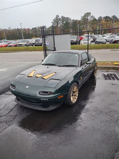 Hard top On : r/Miata