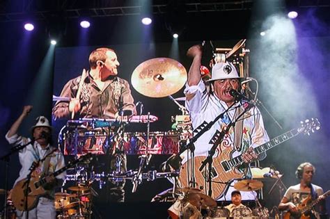 Carlos Santana's concert a big hit with Indian audience | IndiaToday
