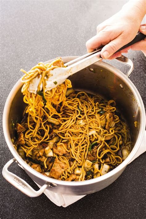 how to cook noodles like chinese takeaway