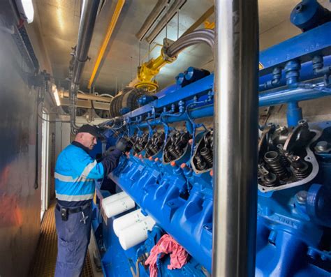 Image result for Top Fuel Engine Assembly