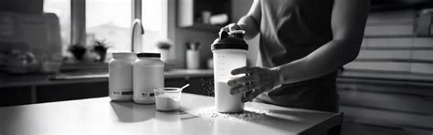 Protein vs. Gainer: Decoding the Muscle-Building Maze – NAKPRO NUTRITION