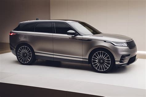 First Look: 2018 Range Rover Velar | Automobile Magazine