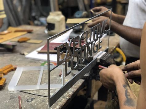 JEMCO.IN - A signage manufacturing, supply and installation specialist ...