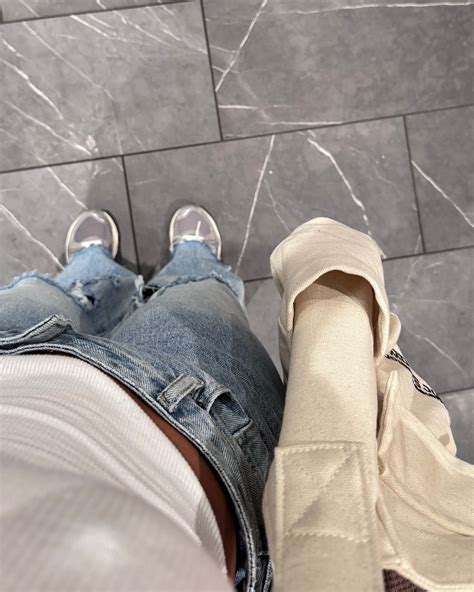 Tytiania Sargent | LA Dump💙 I would have more photos but I lost my mf phone at the airport😭 ...