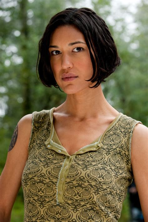 Quileute tribe Leah Clearwater -Julia Jones- | Julia jones, Twilight ...