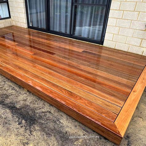 SPOTTED GUM - 135 x 19 R/L Decking Random Length standard & better gra – Decking Perth