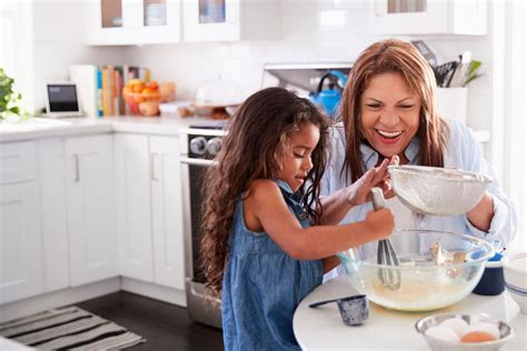 Nanny Jobs in New York & Tri-State Area | Placement Agency Near Me - nanny wanted nyc