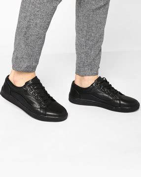 Shop Men's Sneakers & Casual Shoes Online