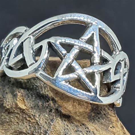 Wiccan Protection Ring 的图像结果