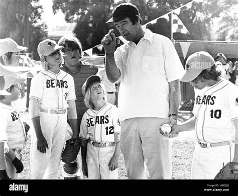 THE BAD NEWS BEARS, from left: Jaime Escobedo, Alfred Lutter III, Tatum ...