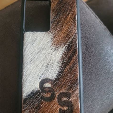 CWC Regina Phone Case 的图像结果