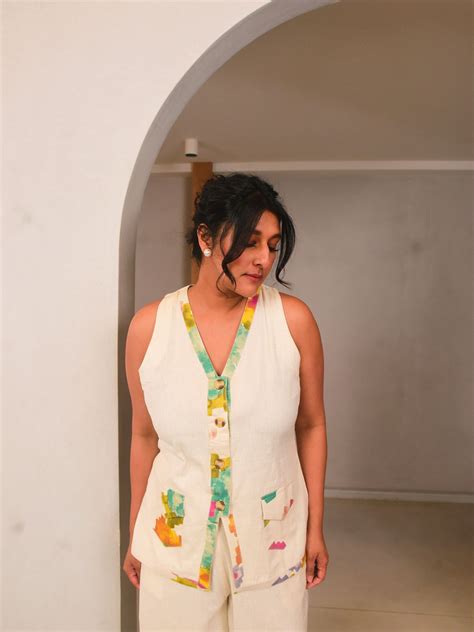 Cream Floral Cotton Vest for Women | Why So Blue – WhySoBlue