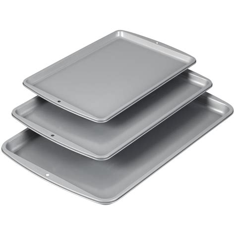 Wilton Recipe Right Cookie Sheet Set, 3-Piece Non-Stick Baking Sheets ...