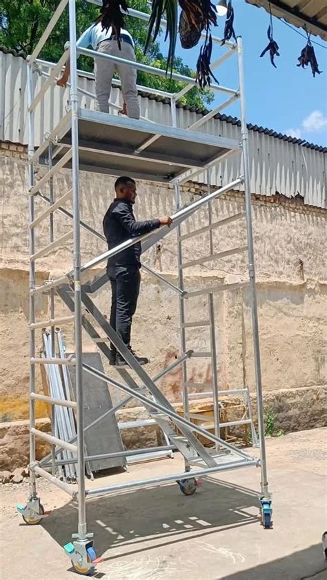 Aluminium Scaffolding Tower And Ladder - 07.30 Meter Aluminium Mobile ...