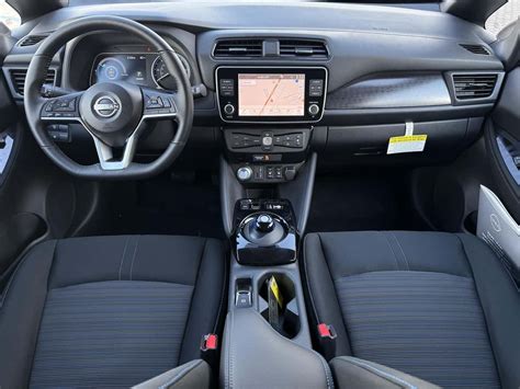 2025 New Nissan LEAF Near Baton Rouge, LA | Price LeBlanc Nissan