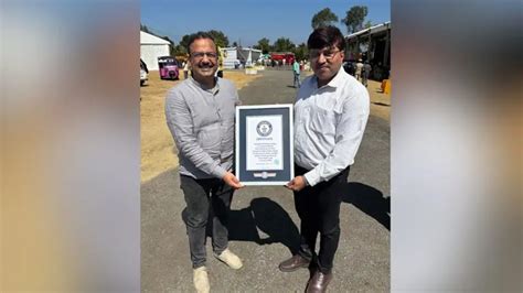 IIT Kanpur co-featured in Guinness World Records for largest electric ...
