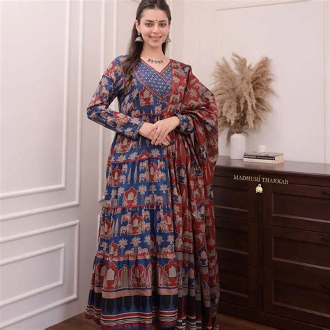 Pure Cotton Anarkali Kurta Pant And Dupatta Set Blue – Label Danilo