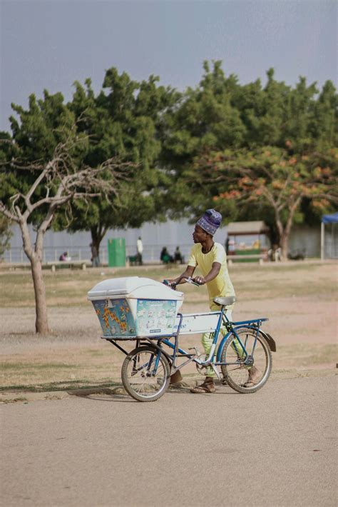 Local Images Download 的图像结果