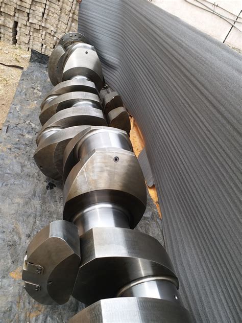 Mak 6M551 Crankshaft at Lowest Price in Bhavnagar - Manufacturer ...