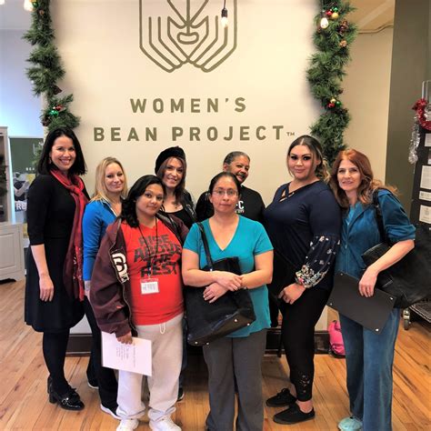 Community Spotlight: Dress for Success | Women's Bean Project