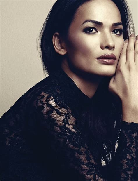 Exclusive: फैशन वीक में इस बार होगा नेपाल की ट्रांसजेंडर अंजलि का जलवा