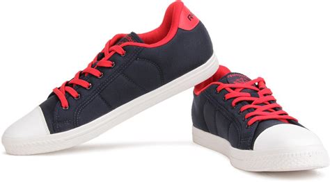 Reebok Classic Court Men Sneakers For Men - Buy Reebok Navy, Red Rush ...