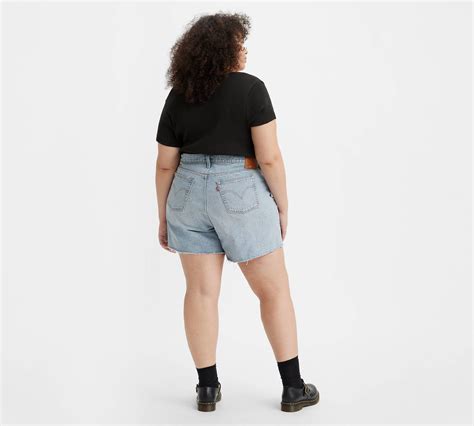 501® Women's Shorts (plus Size) - Light Wash | Levi's® US