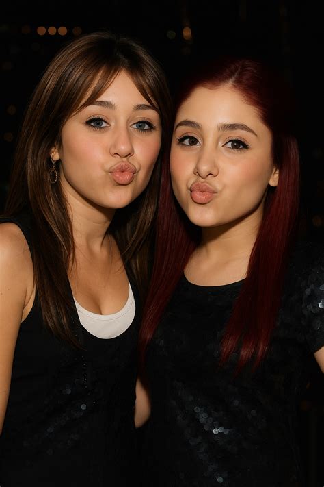 Miley Cyrus Ariana Grande