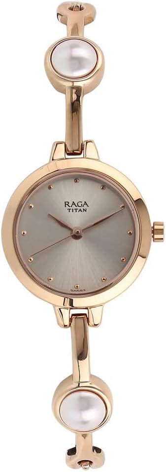 Sri Jagdamba Pearls Dealer Choker Pearl Quartz Analogue Gold Dial Women ...