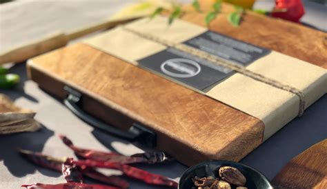 Single Piece Mango Wood Cutting Board – Wood Chop