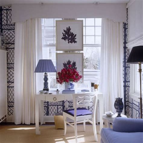 Oficina con Estilo Elegante en Azul y Blanco - Decoracion.IN