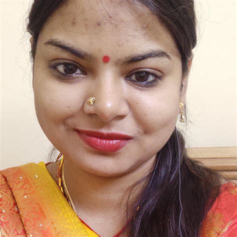 Choosing between a website, WhatsApp, or Instagram for your business ...