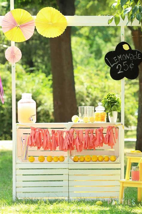 Lemonade Stand Ideas How To Make A Lemonade Stand » DIY From Lovely