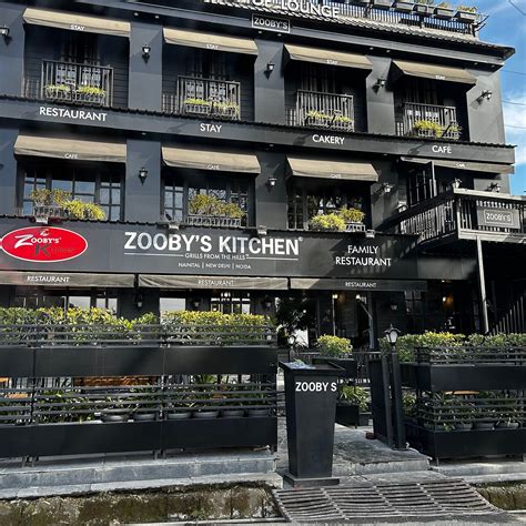 https://dynamic-media-cdn.tripadvisor.com/media/photo-o/2b/0f/8b/40/caption.jpg?h=1200&s=1&w=1200