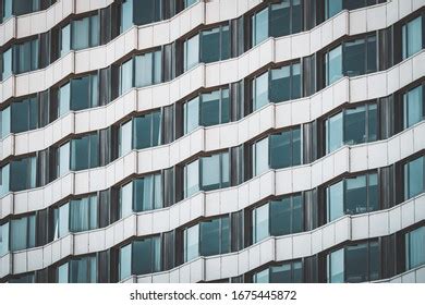 Irregular Building 的图像结果