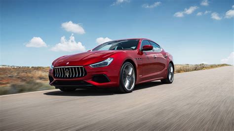 Addio alla Maserati Ghibli: la fine della produzione è fissata per il ...