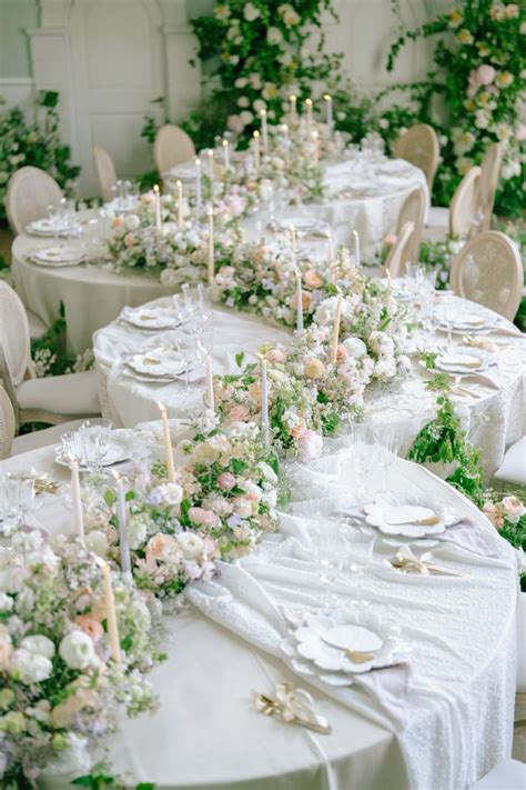 How to Decorate Your Rococo Wedding Venue Beautifully | Round wedding ...