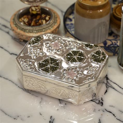 Exploring Silver Filigree Work (Tarakasi Work): History, Craftsmanship ...