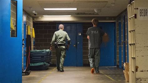 Bookings into Whatcom County Jail drop 18% in 2021 | Bellingham Herald