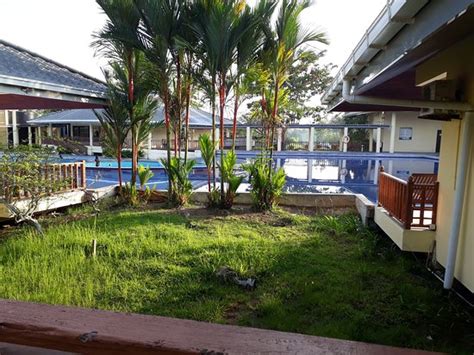 BORNEO GOLF RESORT BERHAD (Bongawan) - Resort Reviews & Photos ...