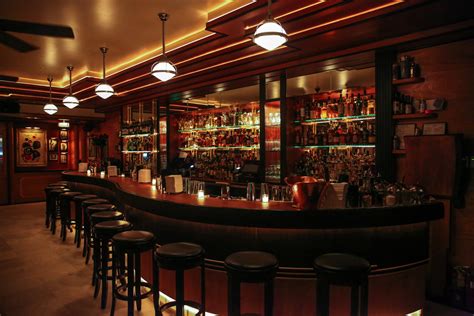 EMPLOYEES ONLY RESTAURANT AND BAR - MIAMI, FL. — I-BEAM