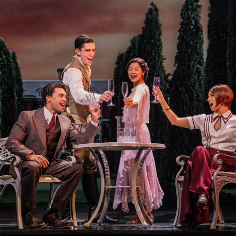 Review The Great Gatsby The Great Gatsby(F. Scott Fitzgerald) Review